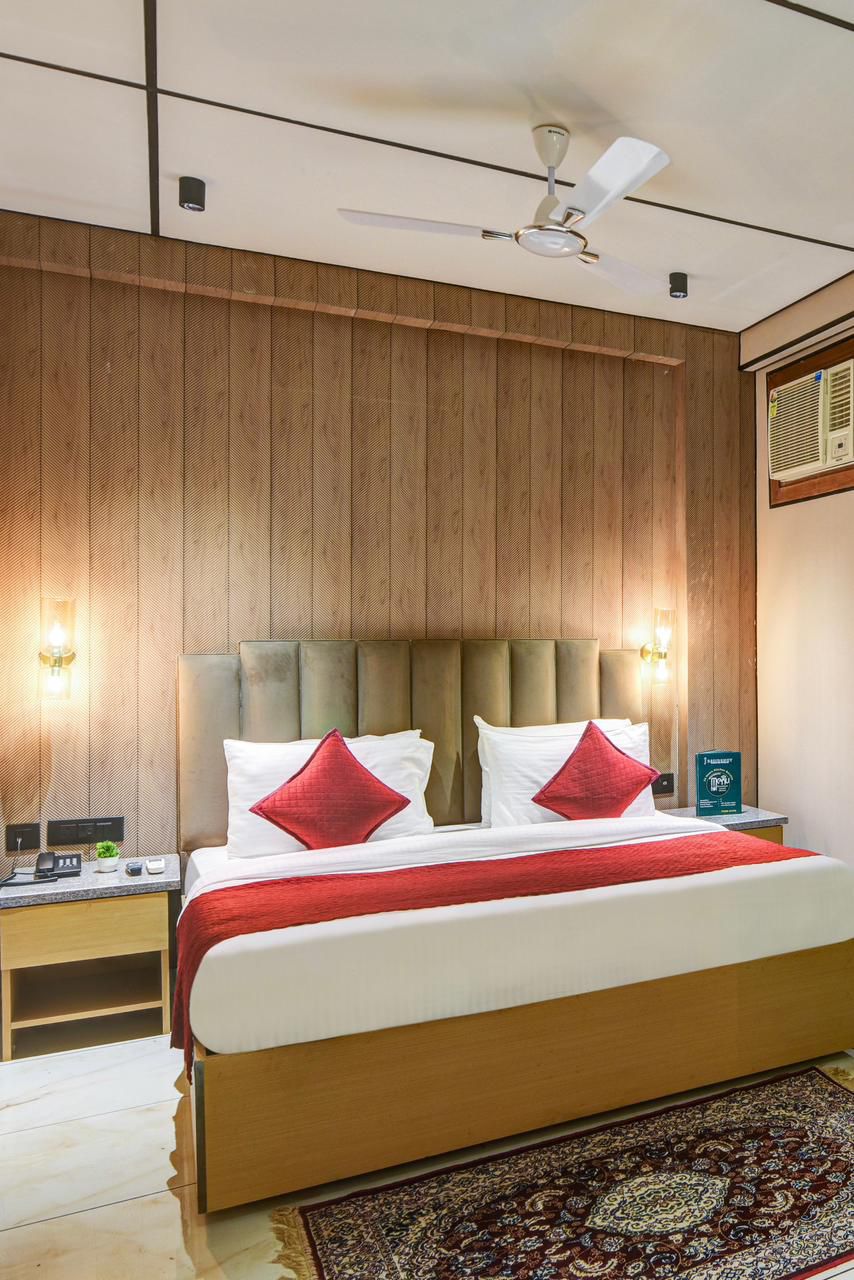 Delux Rooms at J Residency