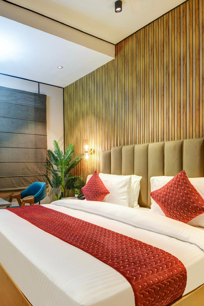 Executive Rooms preview 3